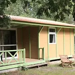 캠프장 Mobil-home Confortable Avec Terrasse Pour 4 Personnes - Api-1-52-400 방데 몽탈리베